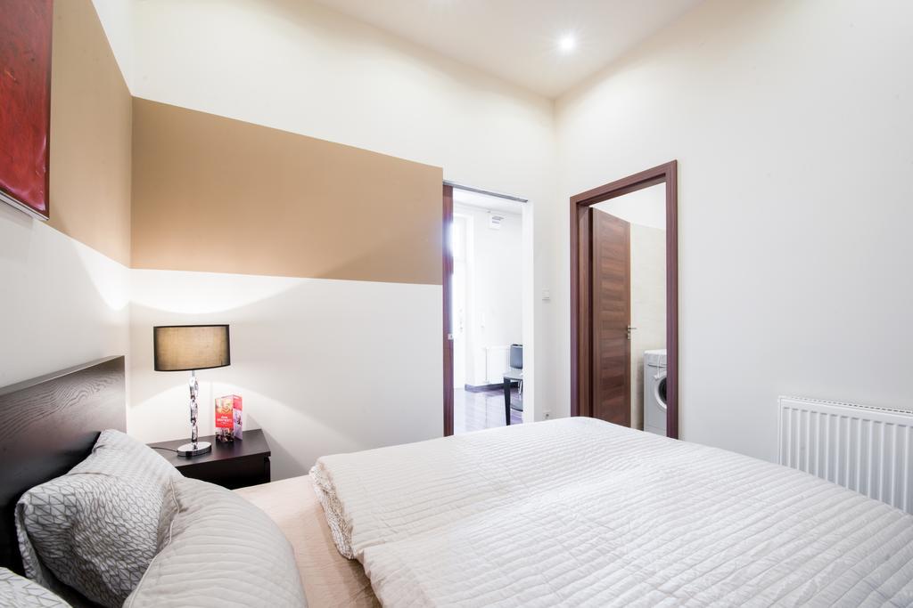 Little Boss Apartment Budapest Exterior photo
