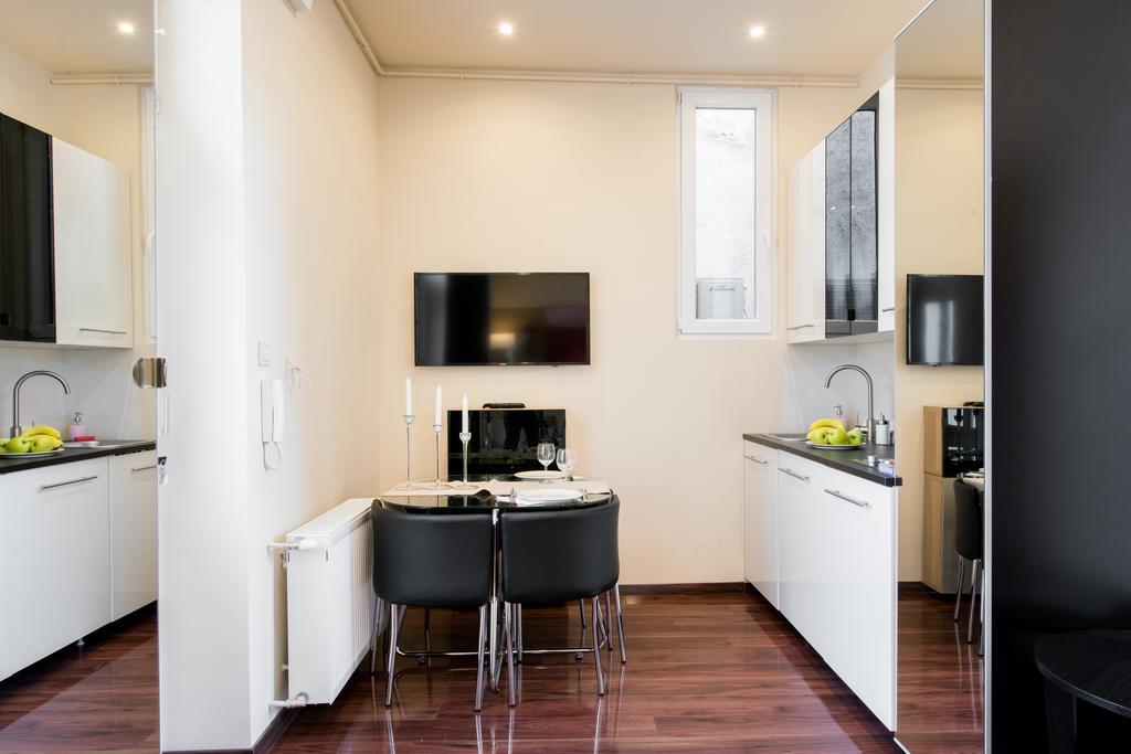 Little Boss Apartment Budapest Exterior photo